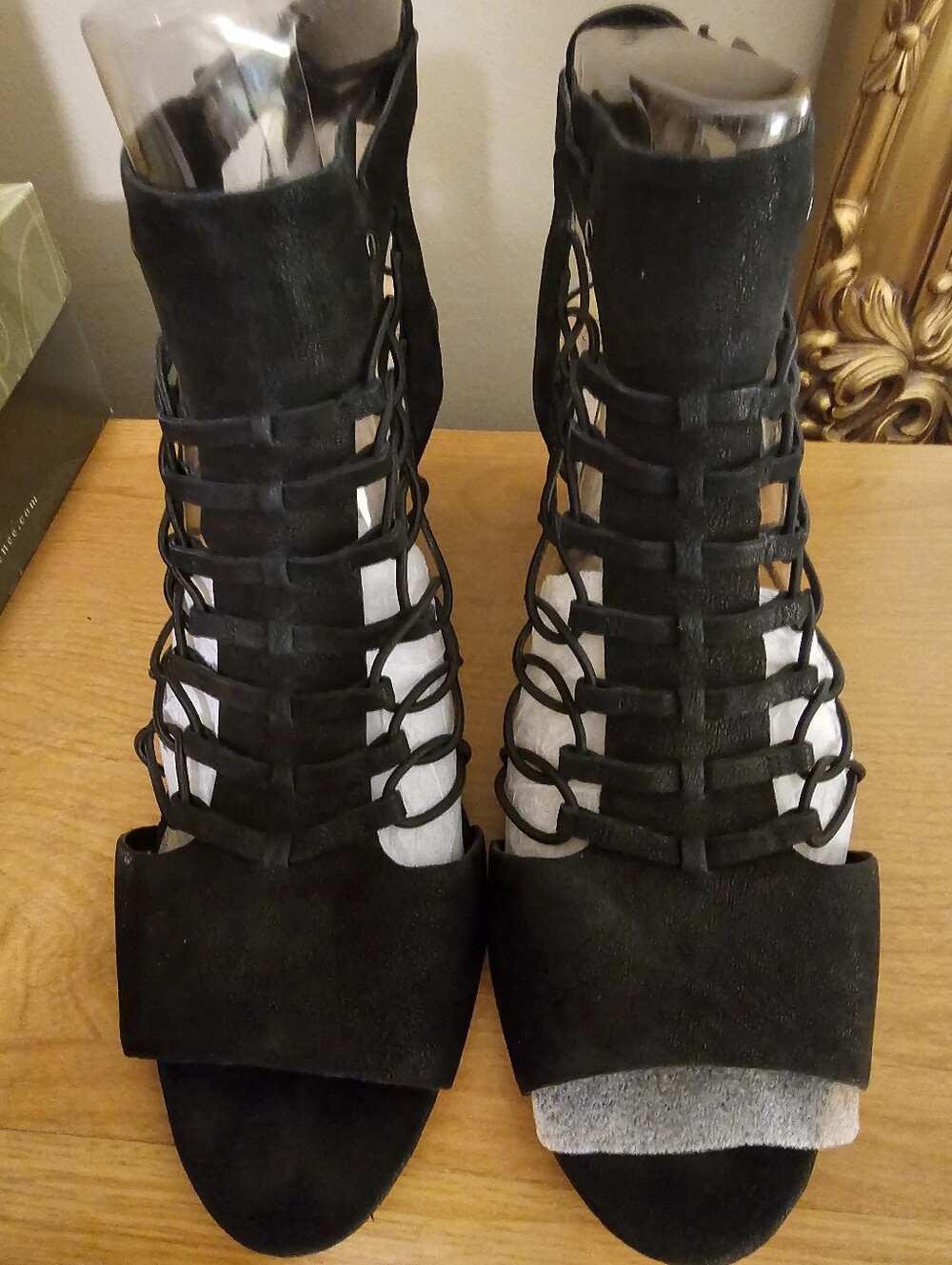 Vince Camuto VC-EVEL Black Caged Heels Sandals 13M READ
